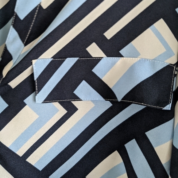 Nwot Calvin Klein Camp Button Down Shirt in Mod Print Geometric Pattern M - Picture 12 of 16